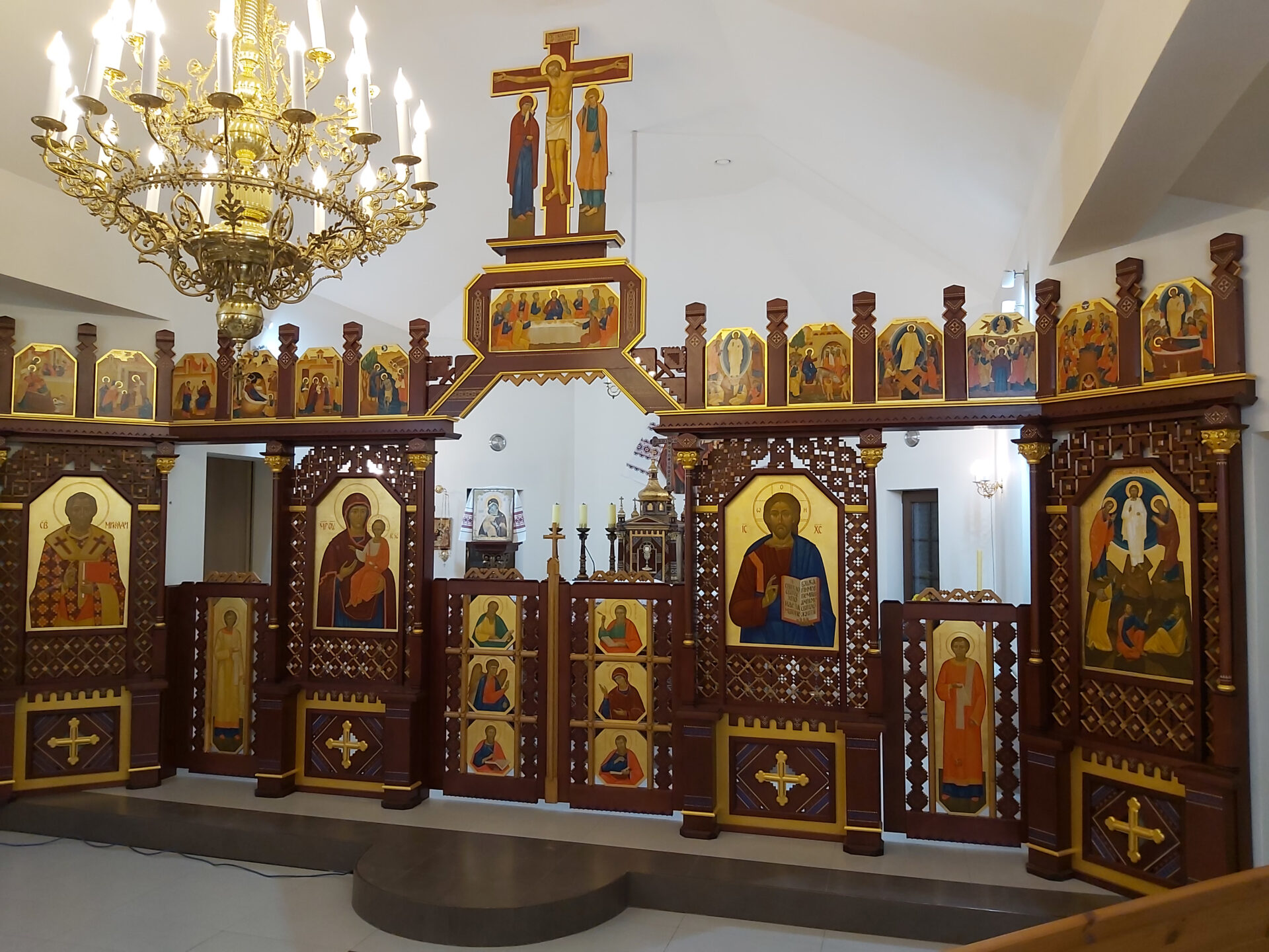 Церква у Б’єліци дочекалася іконостасу