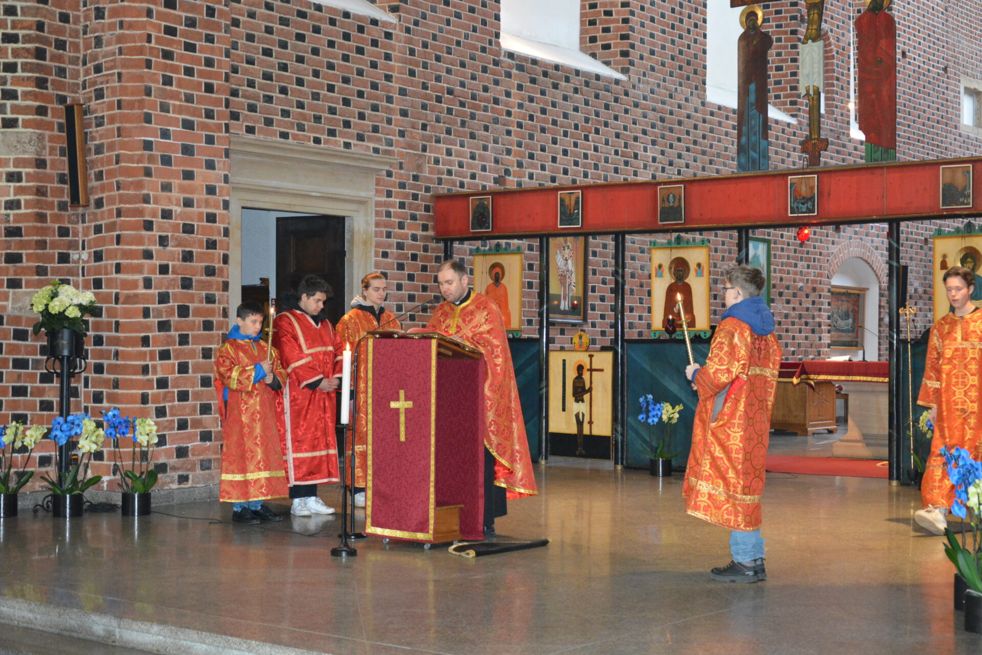 У Вроцлавському соборі відчитано дванадцять фрагментів Страсних Євангелій