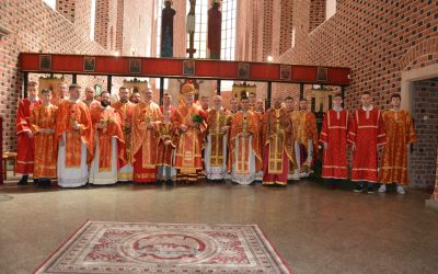 У Вроцавському соборі владика Володимир обмив ноги дванадцяти священникам